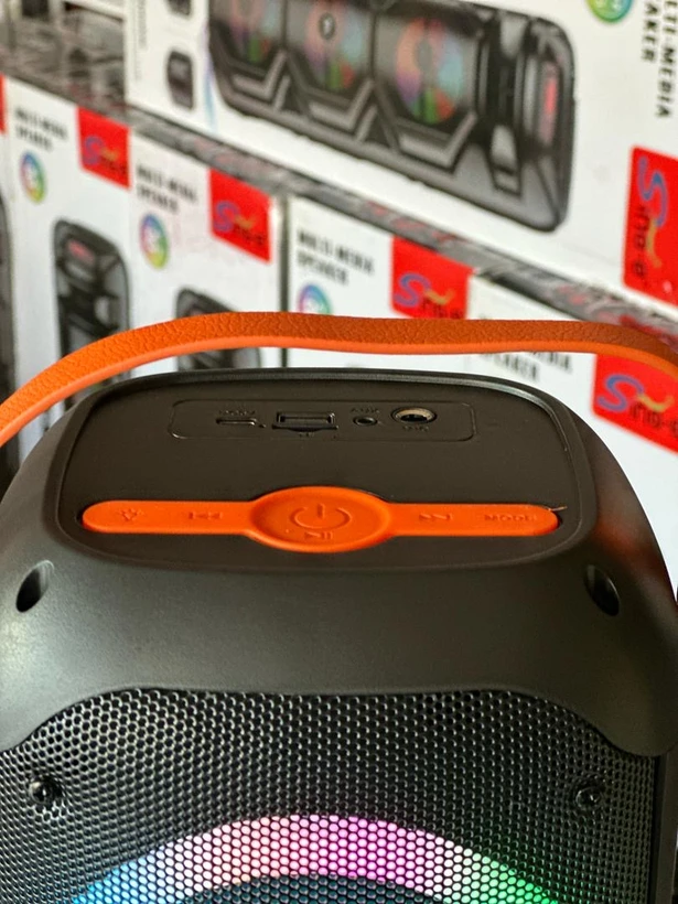 اسپیکر بلوتوثی قابل حمل Sing-e مدل ZQS-4277 با نور RGB و میکروفون سیمی